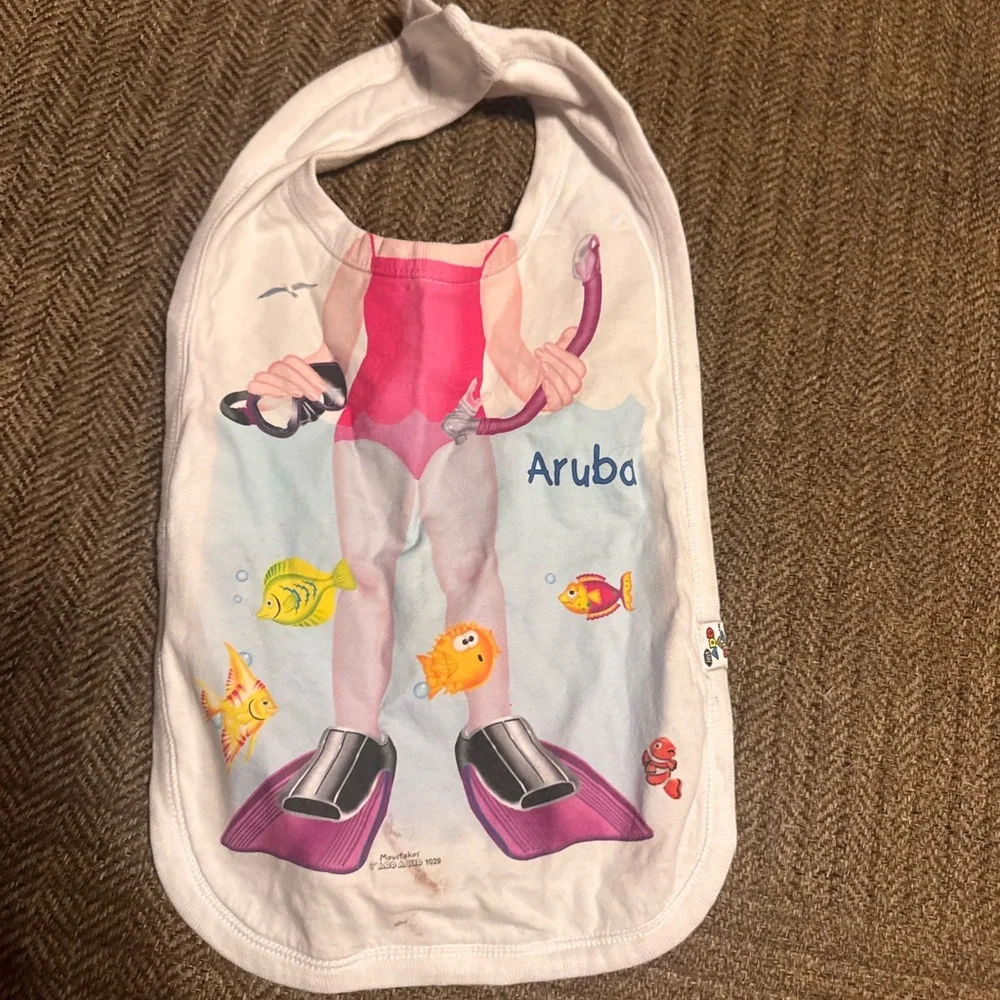 Aruba Design Baby Bib
